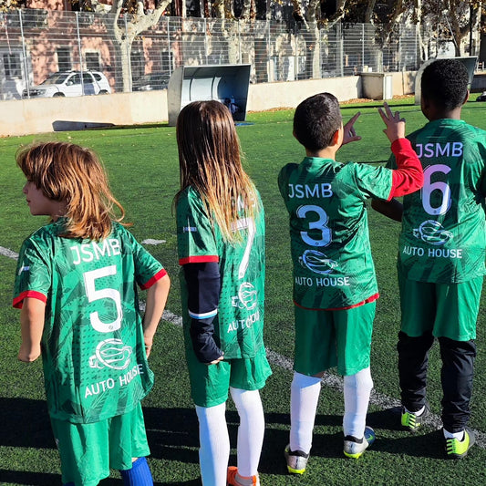 Découvrez la Magie de la Sublimation Textile : Une Explosion de Couleurs sur Vos Vêtements